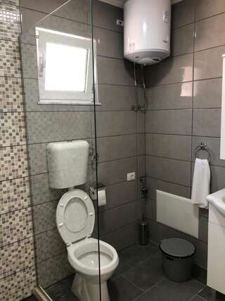 Дома для отпуска Stanovic Bungalow Улцинь Дом с 1 спальней-21